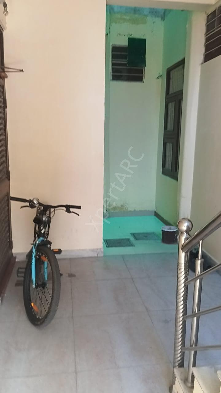 Property Photos 8