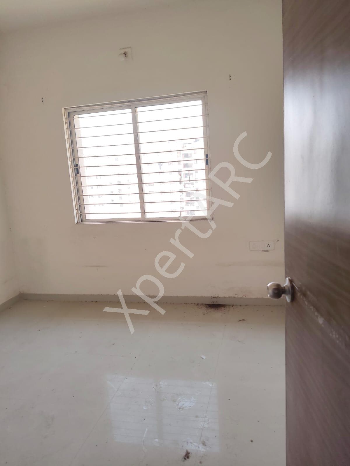 Property Photos 18