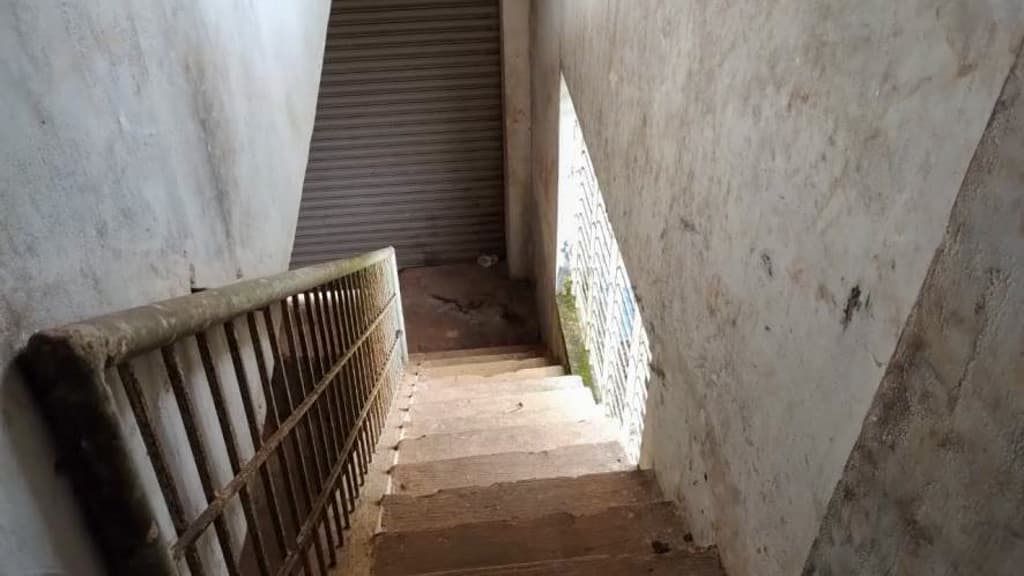 Property Photos 6