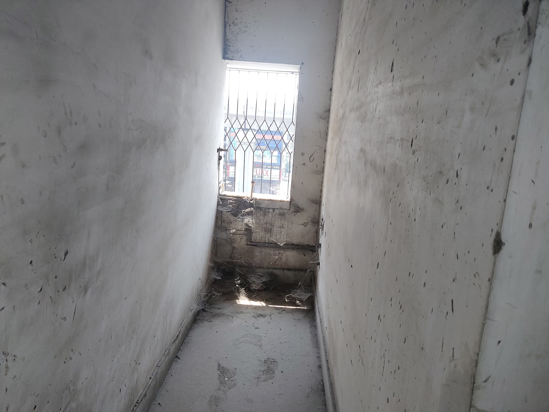 Property Photos 6