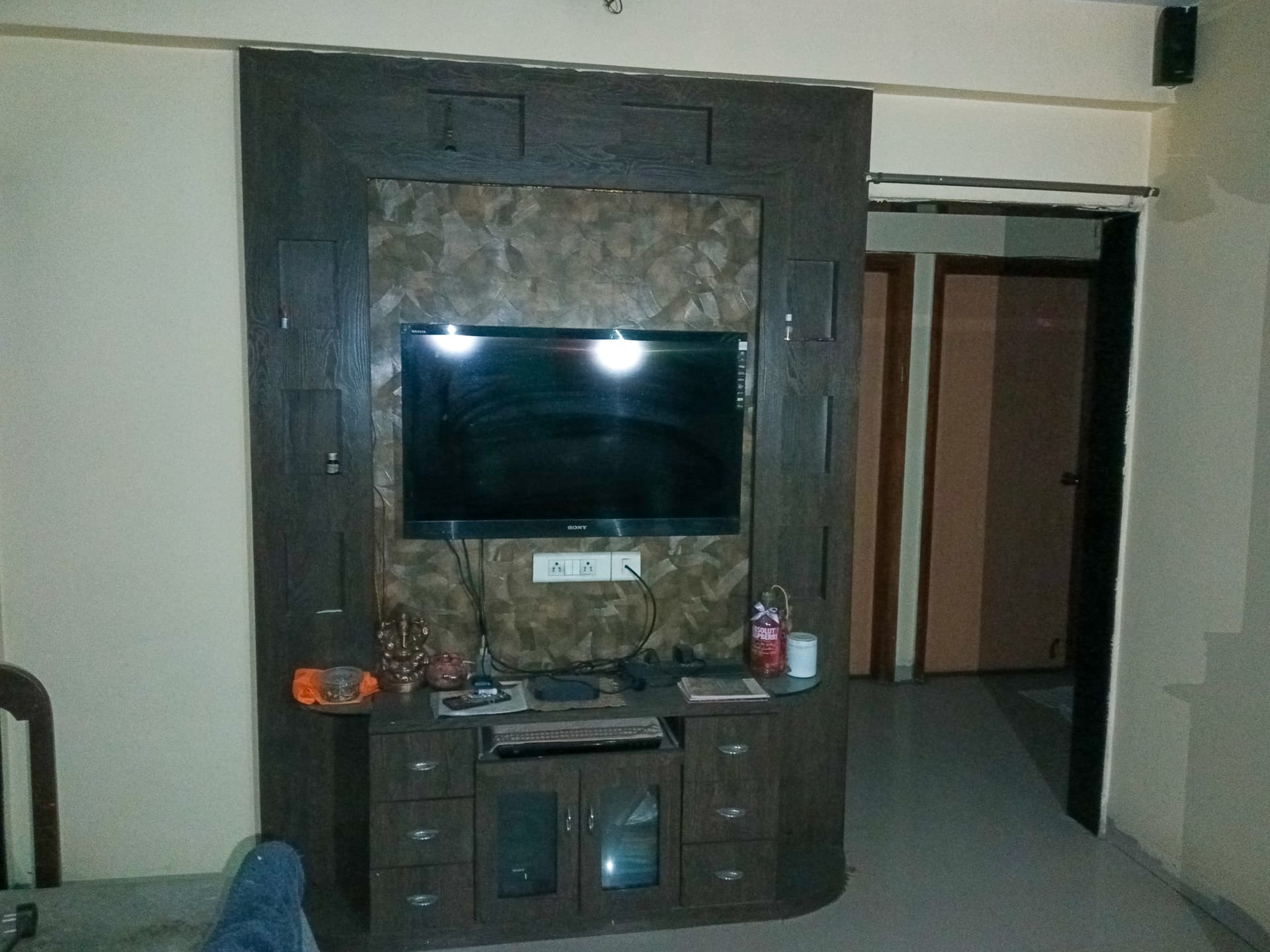 Property Photos 11