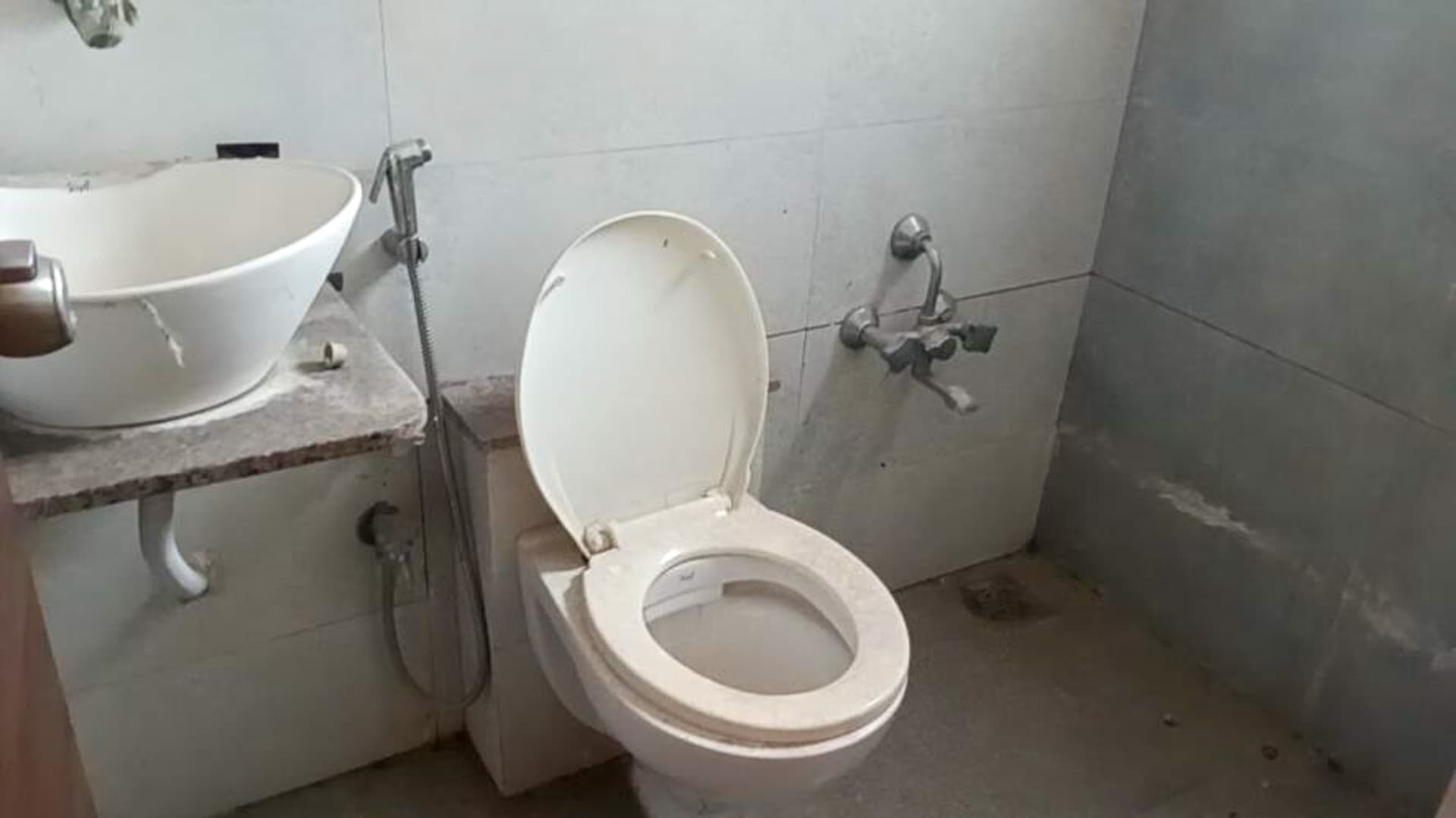 Property Photos 22