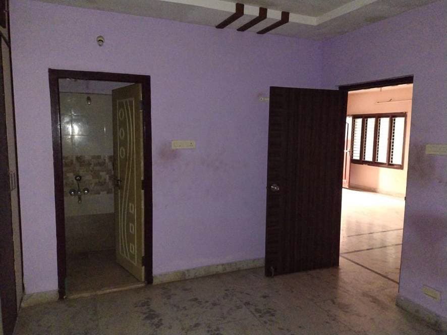 Property Photos 9