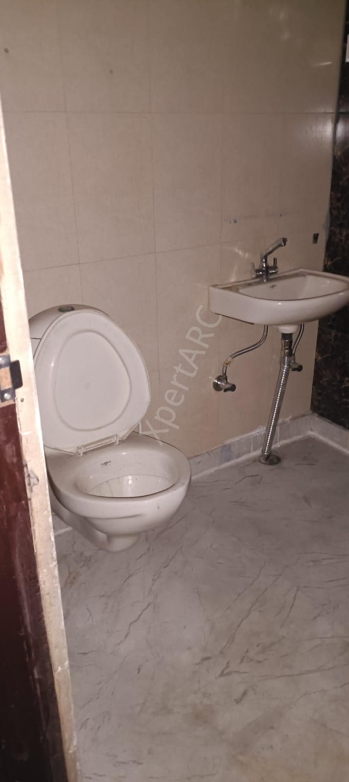 Property Photos 11