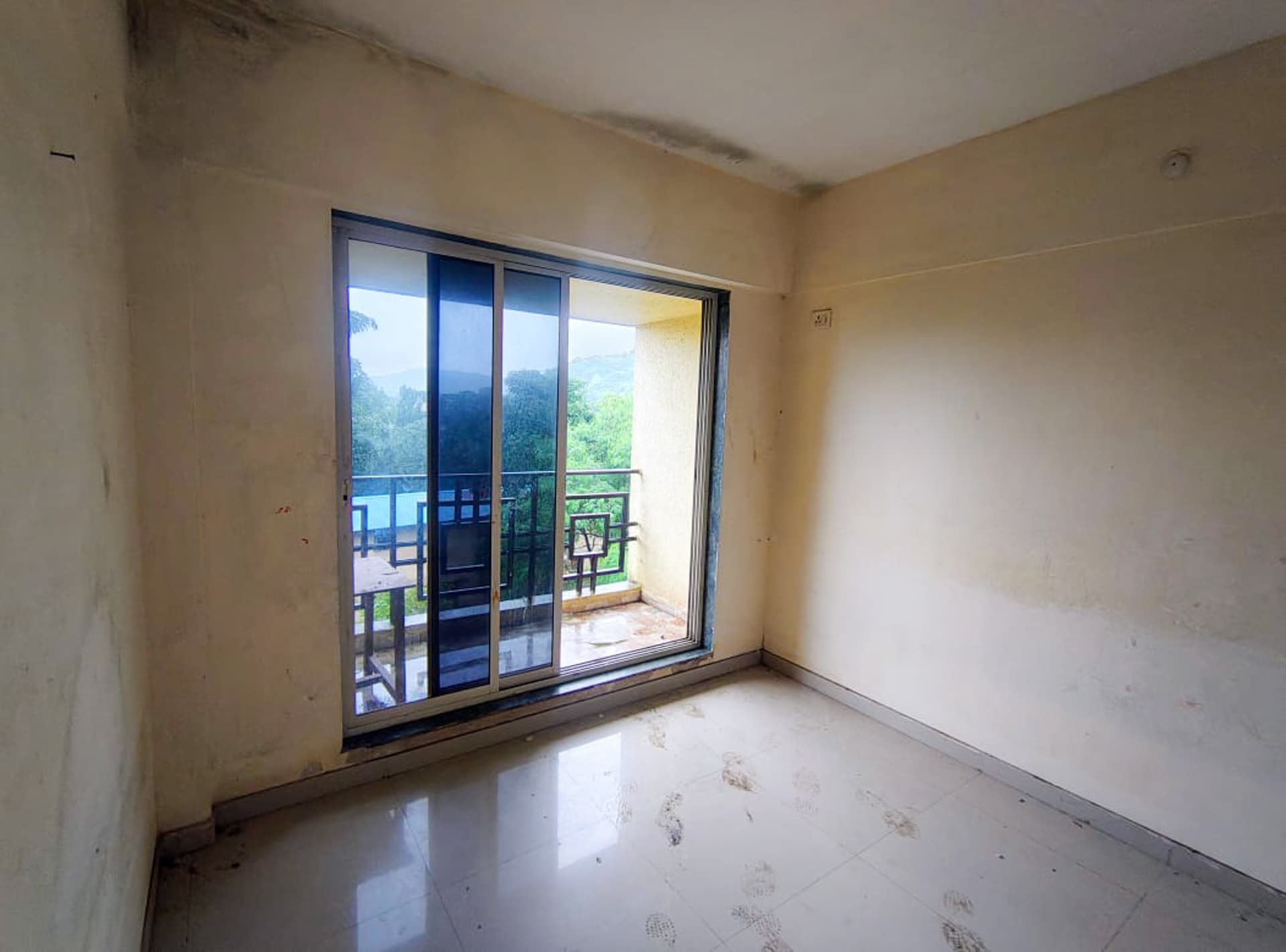 Property Photos 16