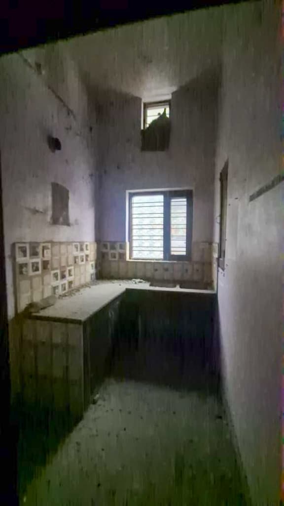 Property Photos 7