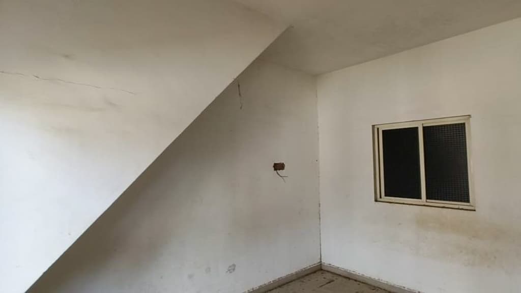 Property Photos 9