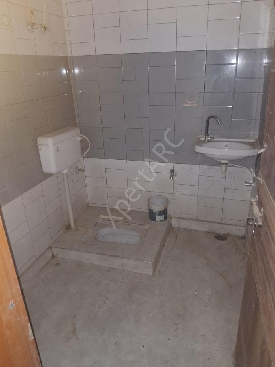 Property Photos 14