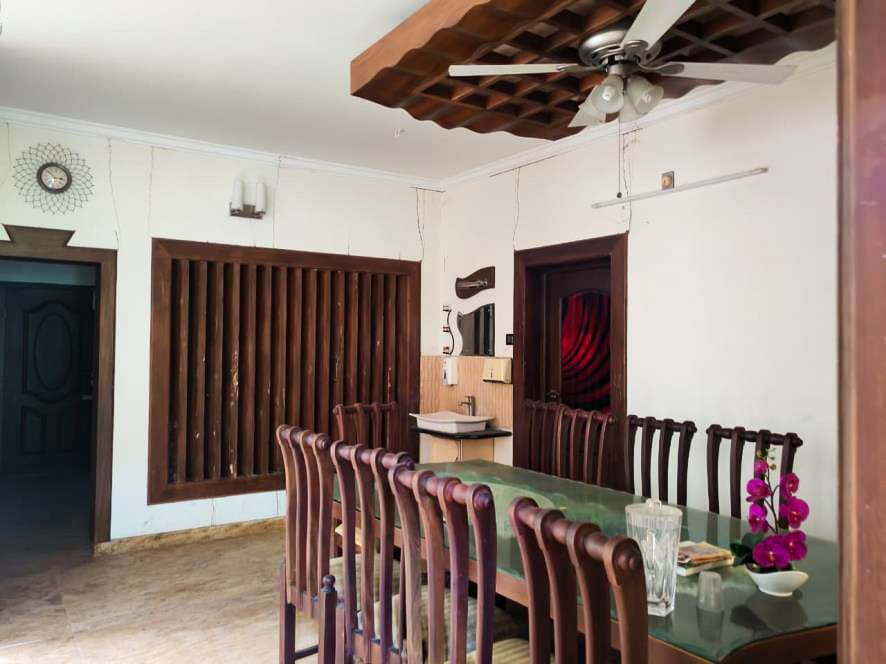 Property Photos 8