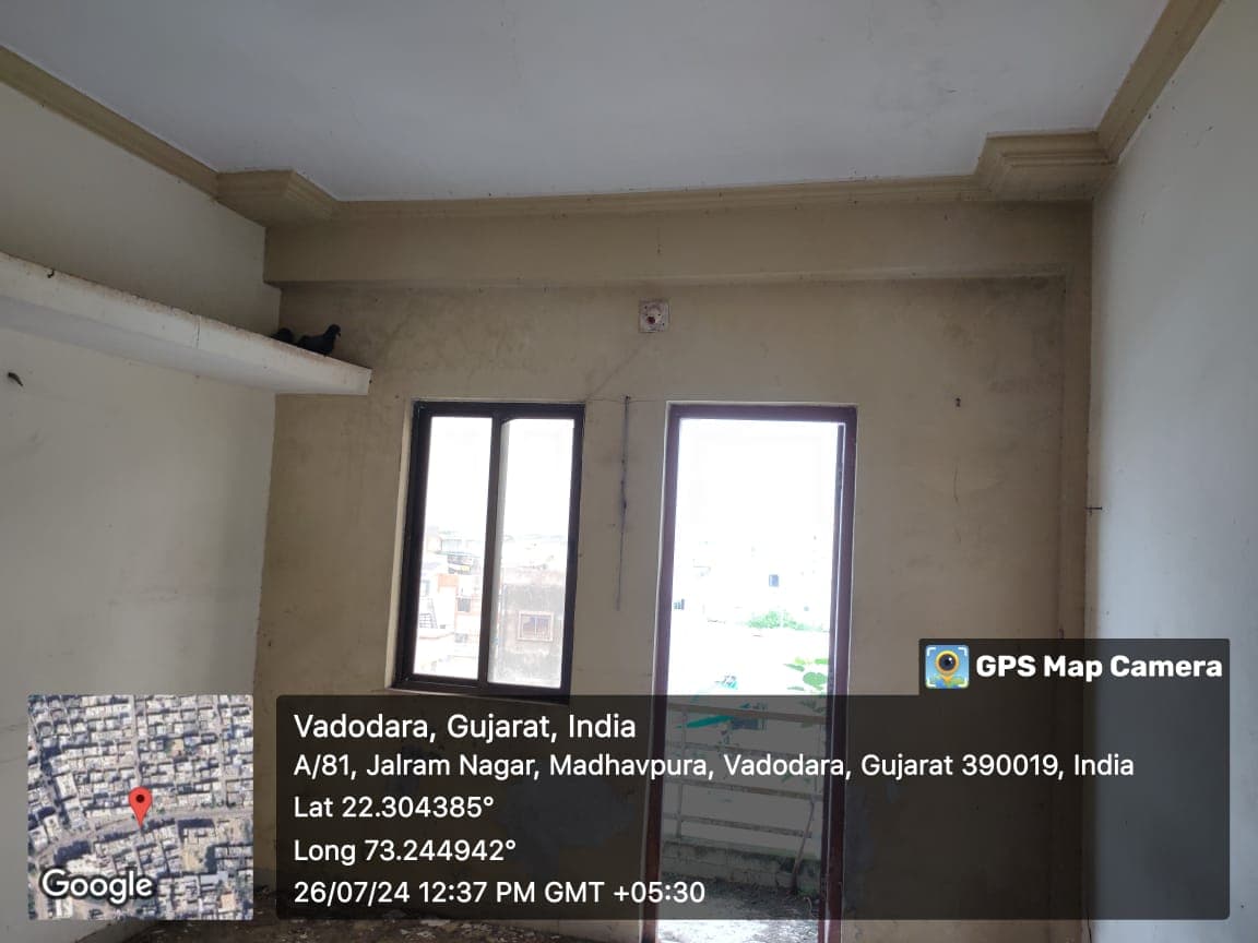 Property Photos 4