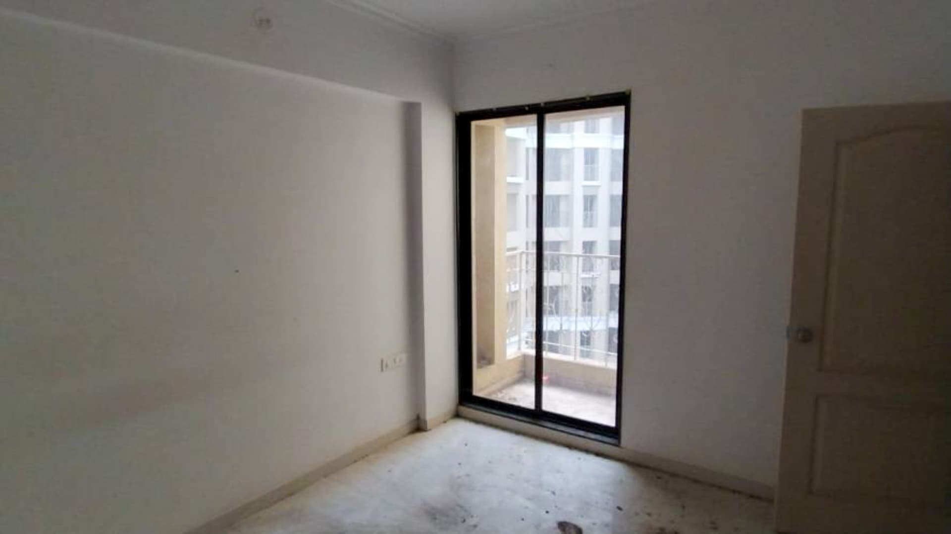Property Photos 35