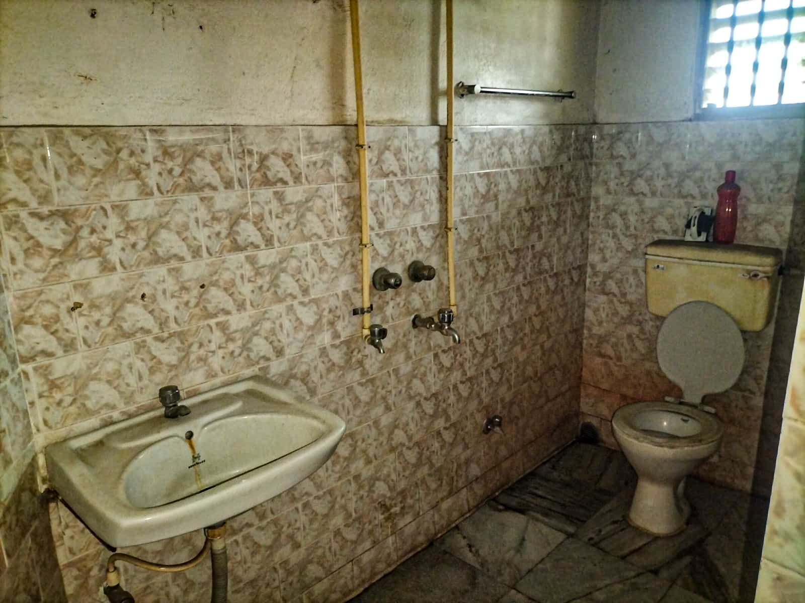 Property Photos 6