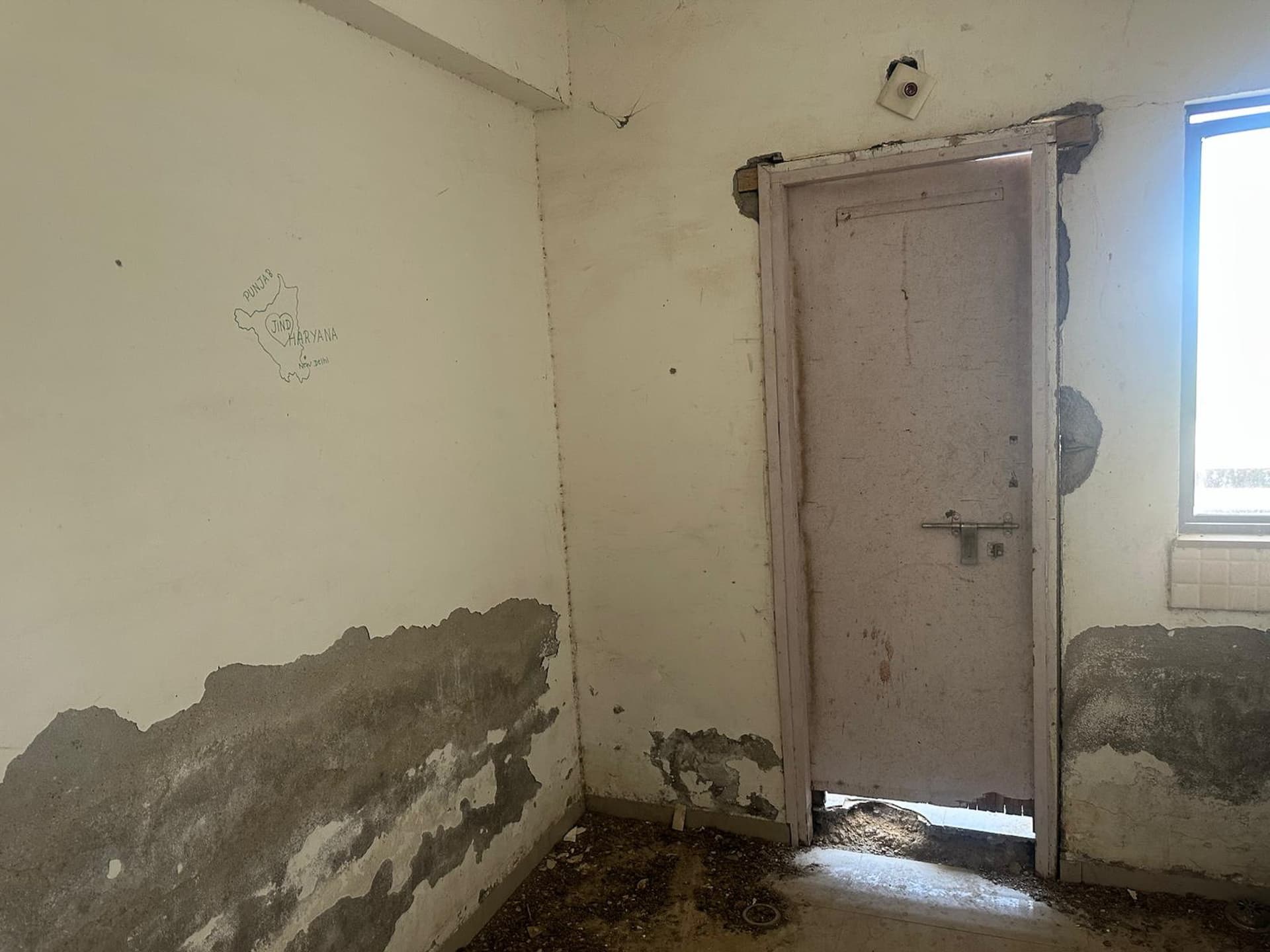 Property Photos 12