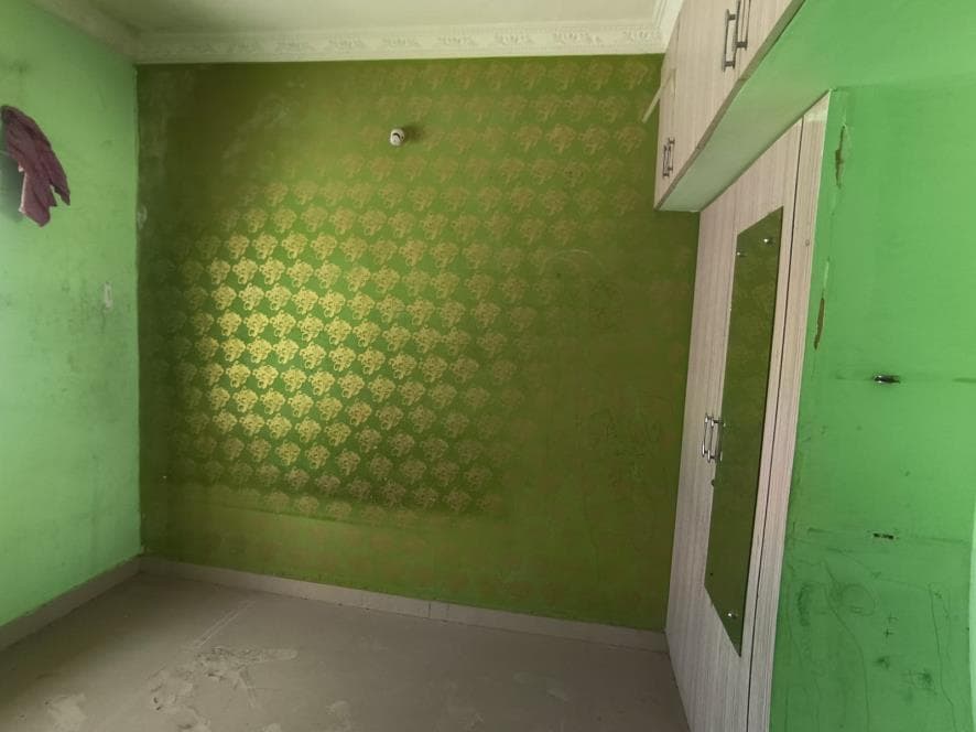 Property Photos 9