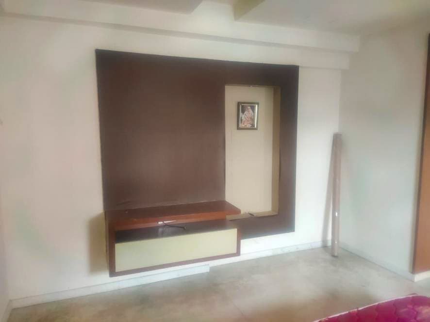 Property Photos 7
