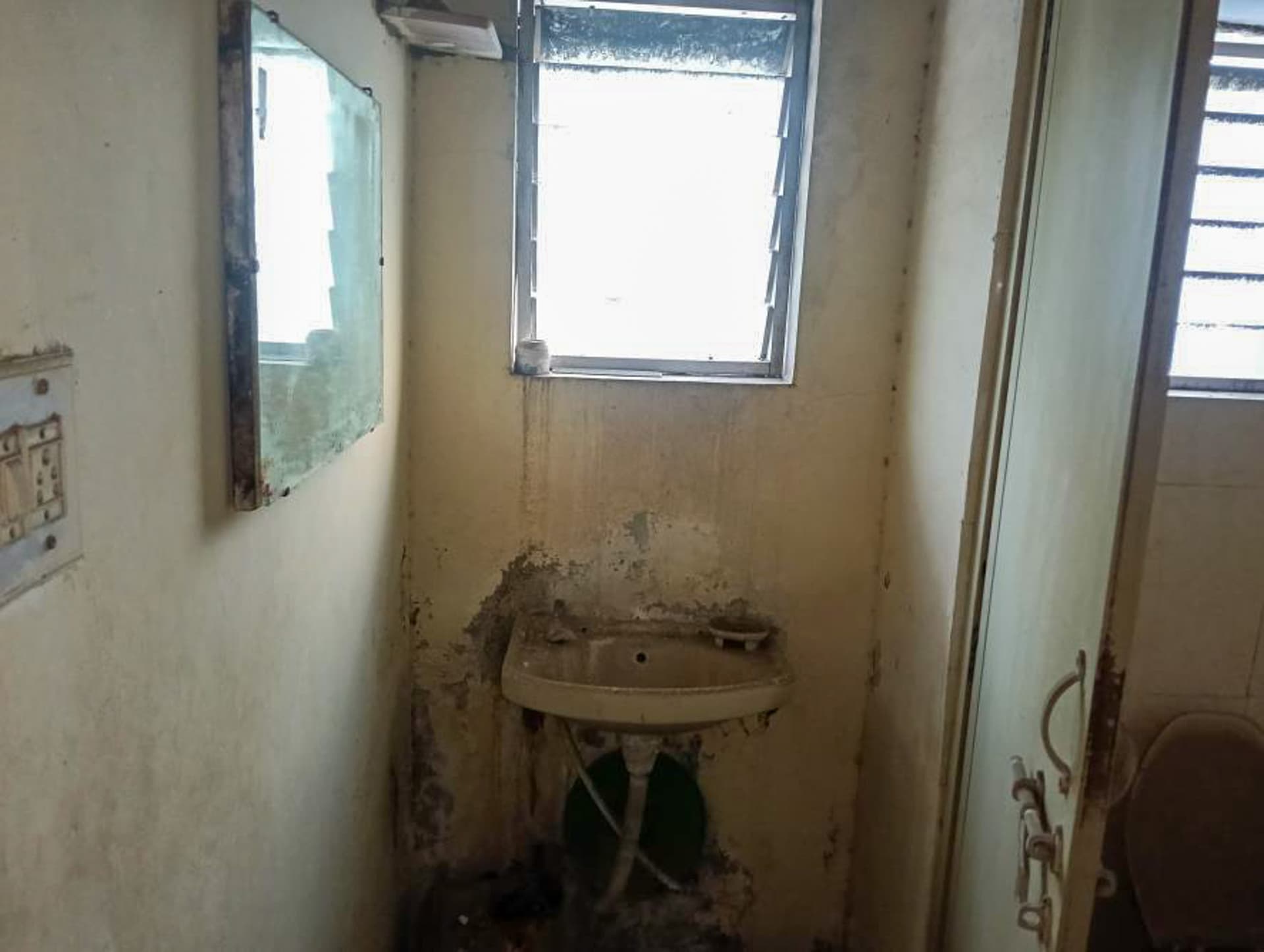 Property Photos 8