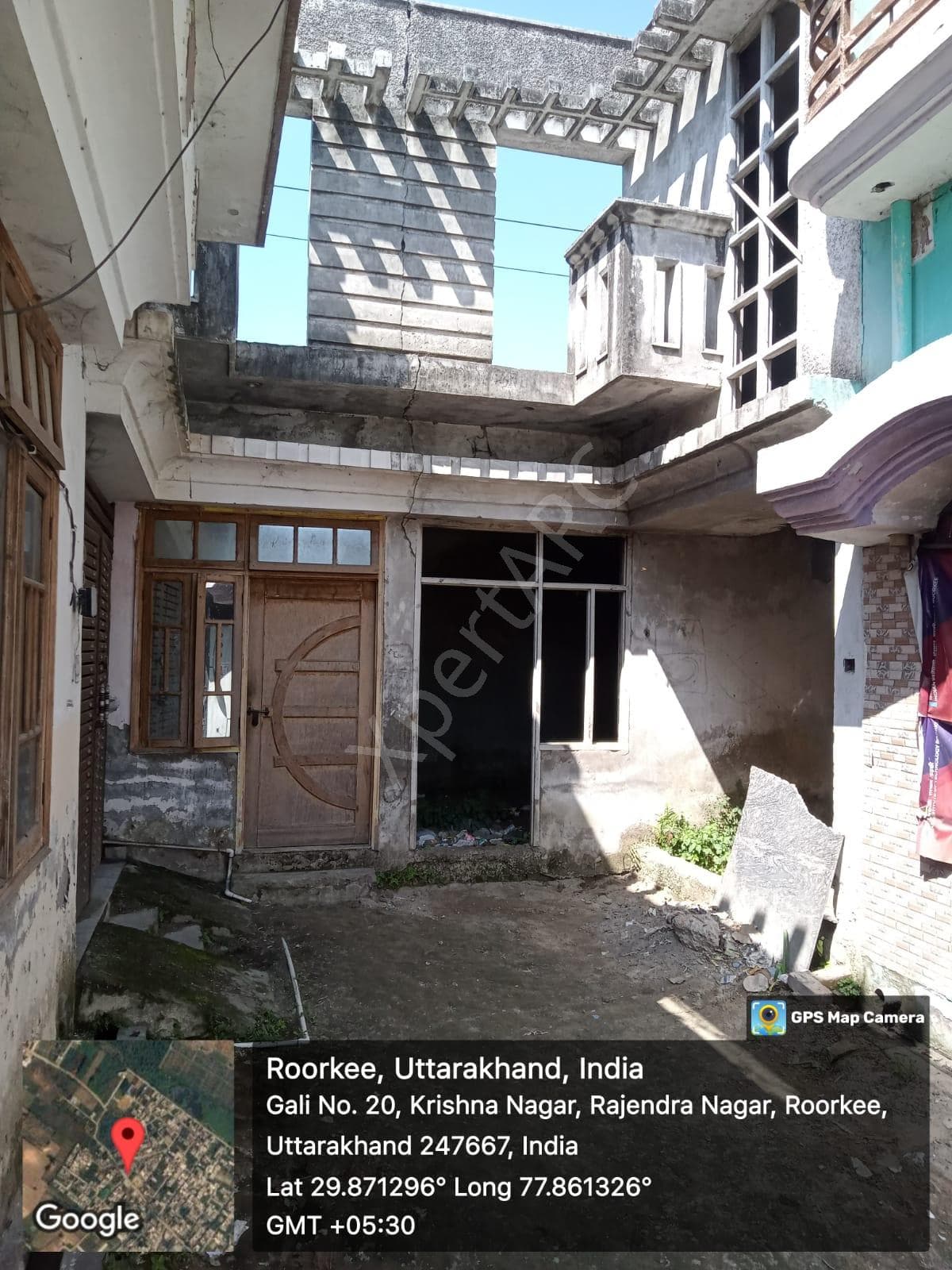 Property Photos 8