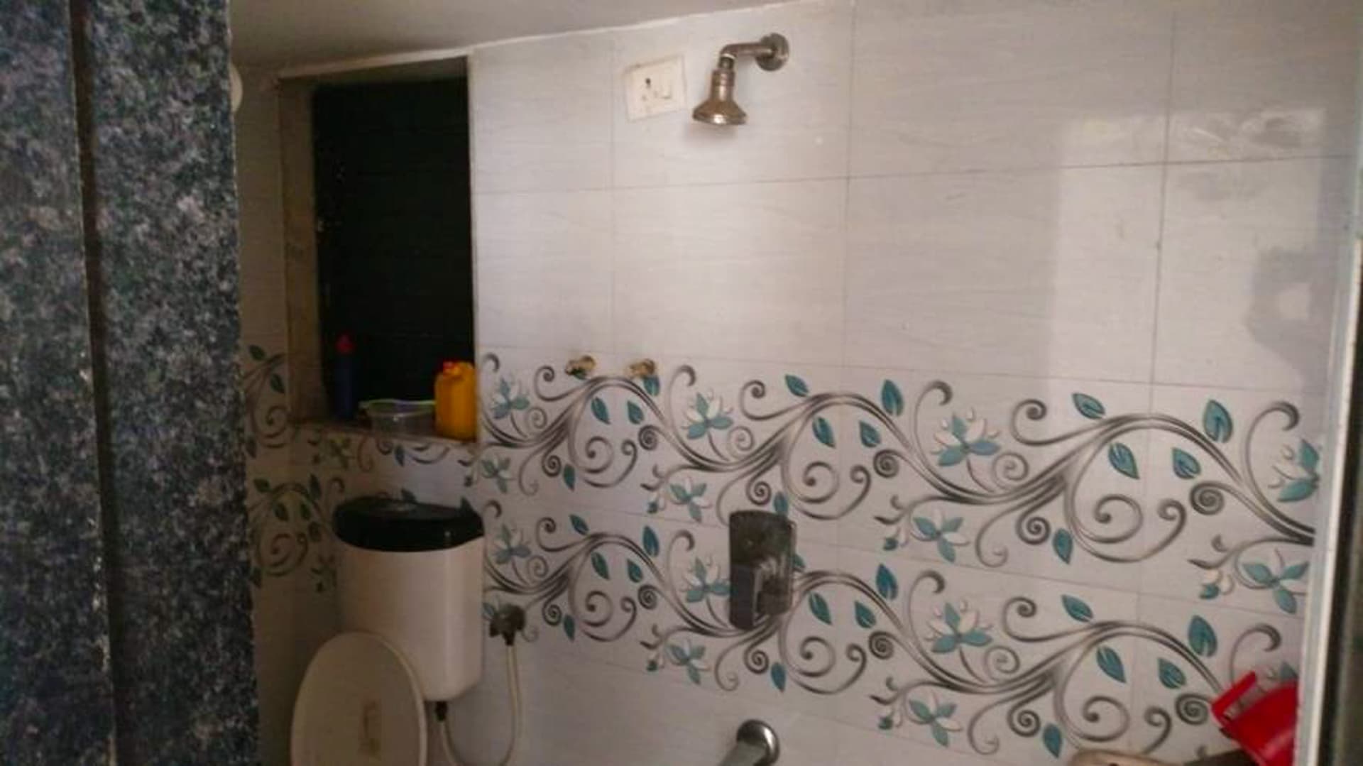 Property Photos 26