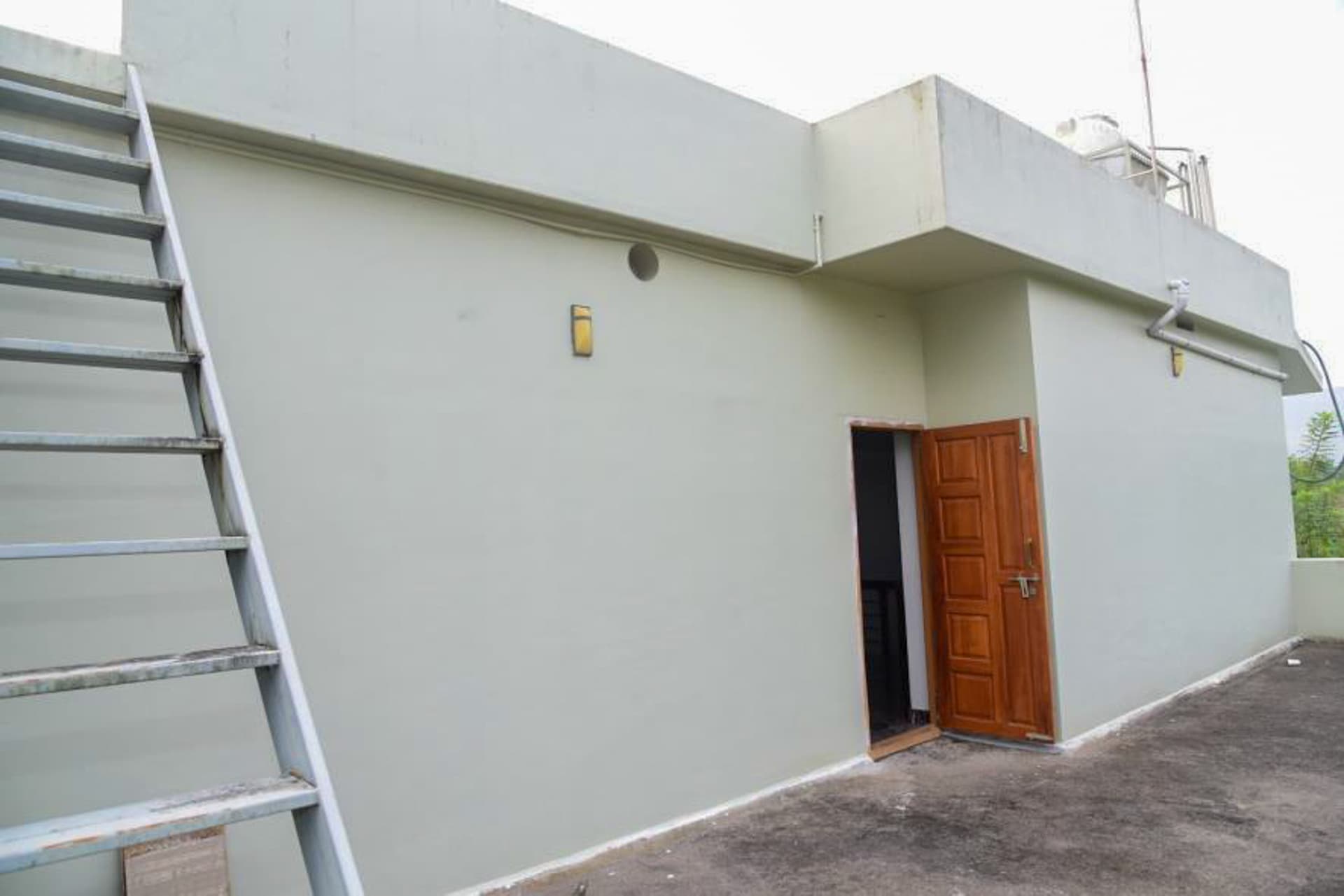 Property Photos 23