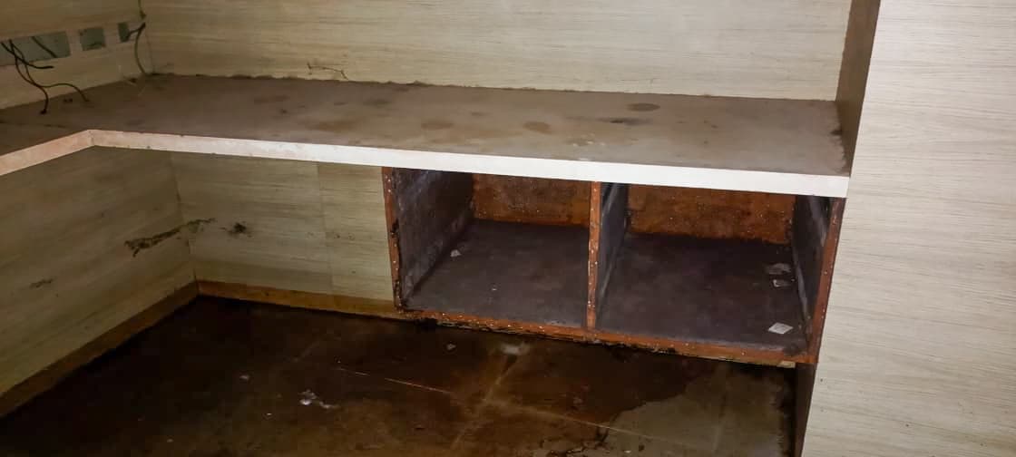 Property Photos 8