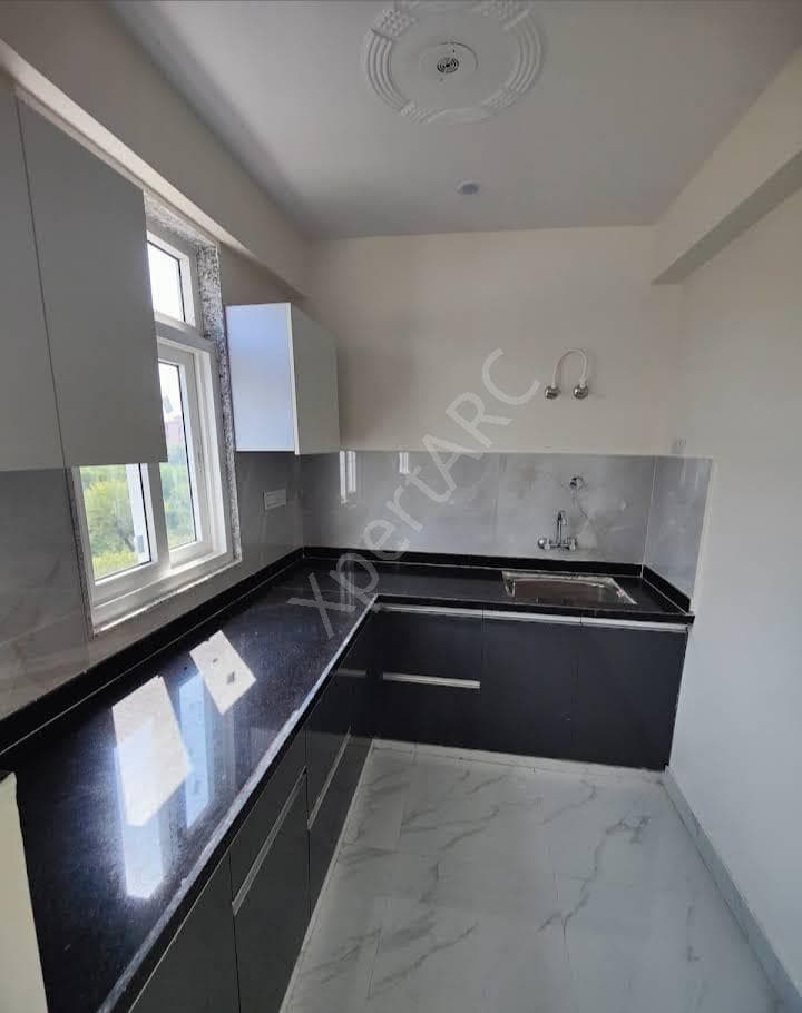 Property Photos 6