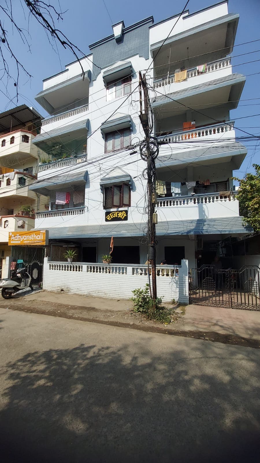 Property Photos 1