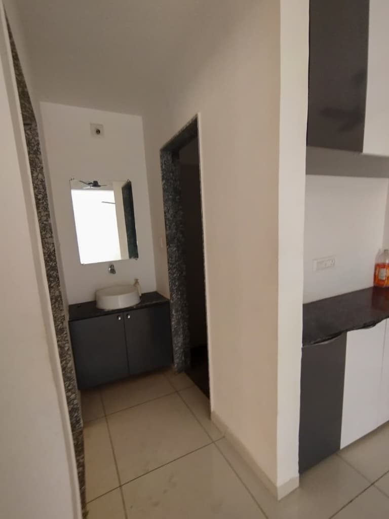 Property Photos 15