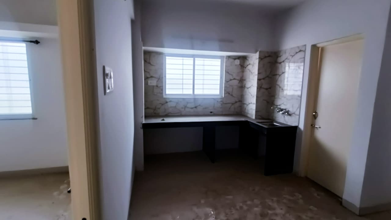 Property Photos 5