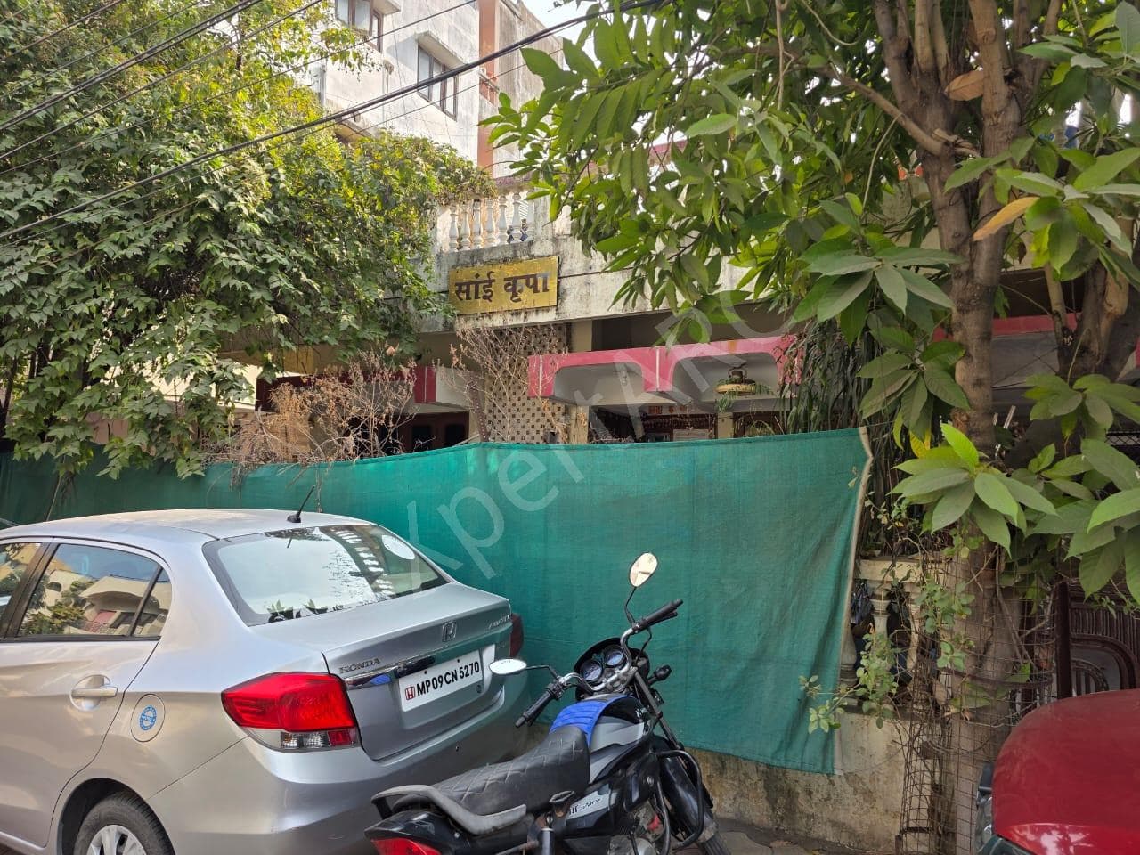 Property Photos 9