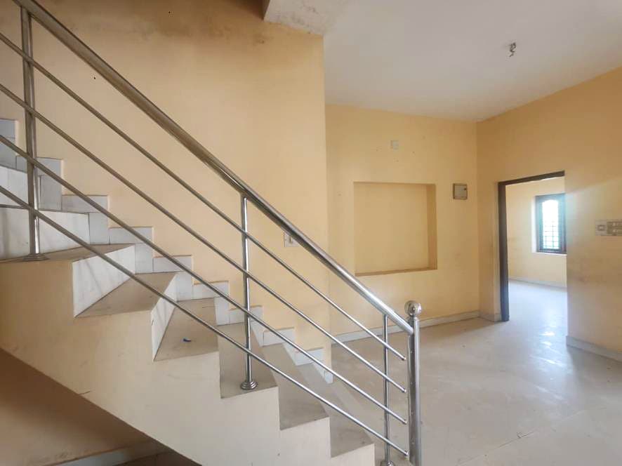 Property Photos 6