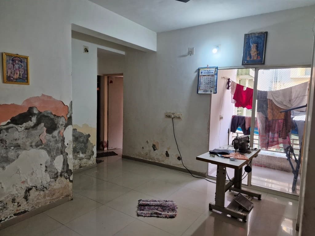 Property Photos 6