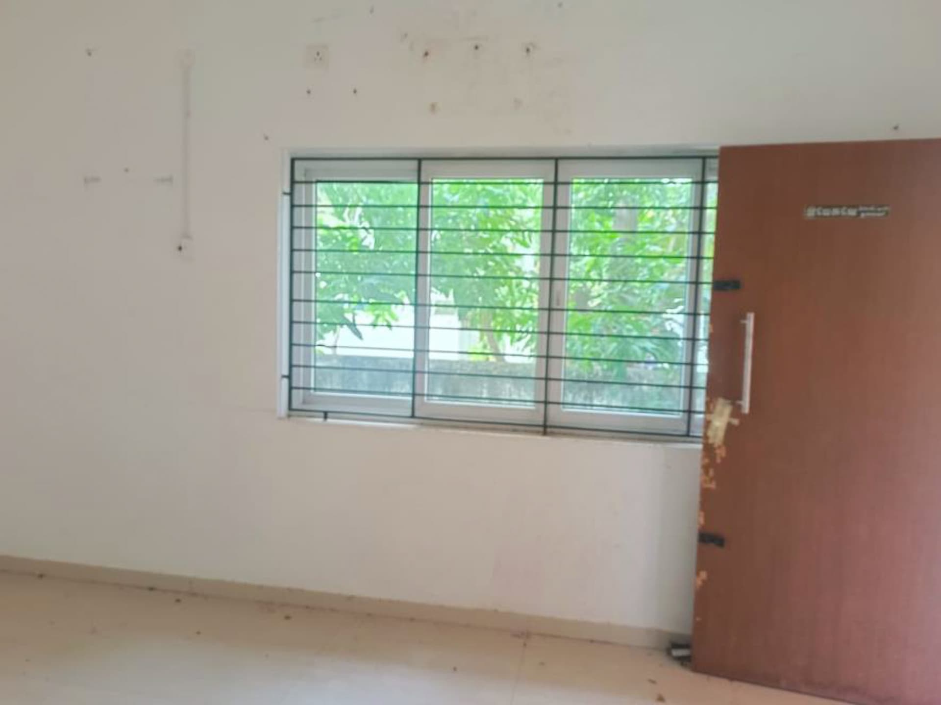 Property Photos 8