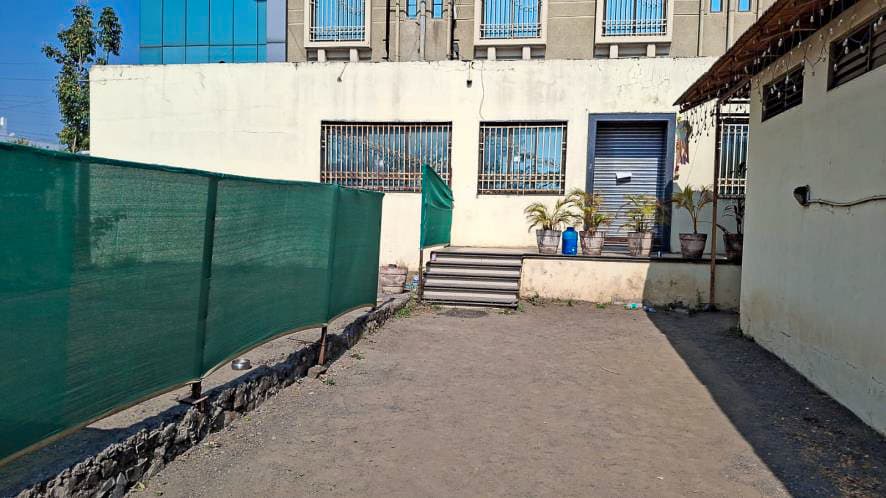 Property Photos 6