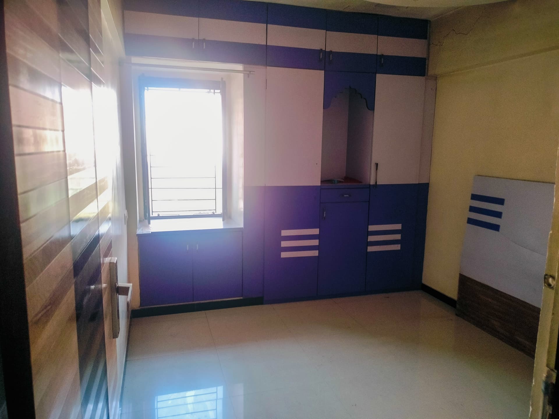 Property Photos 8