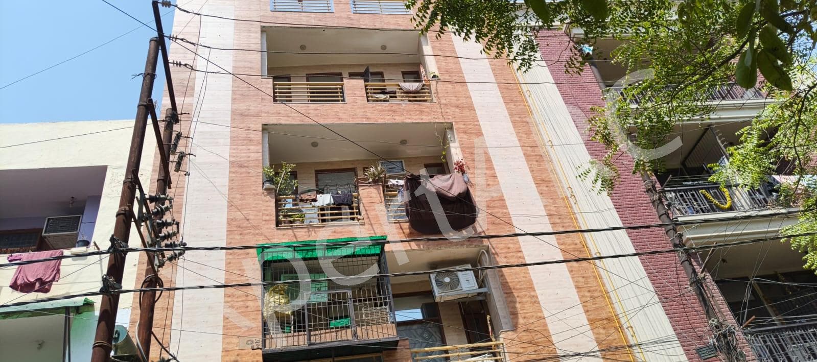 Property Photos 17
