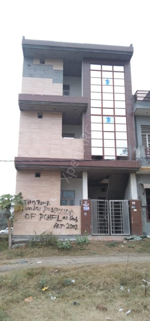 Property Photos 1