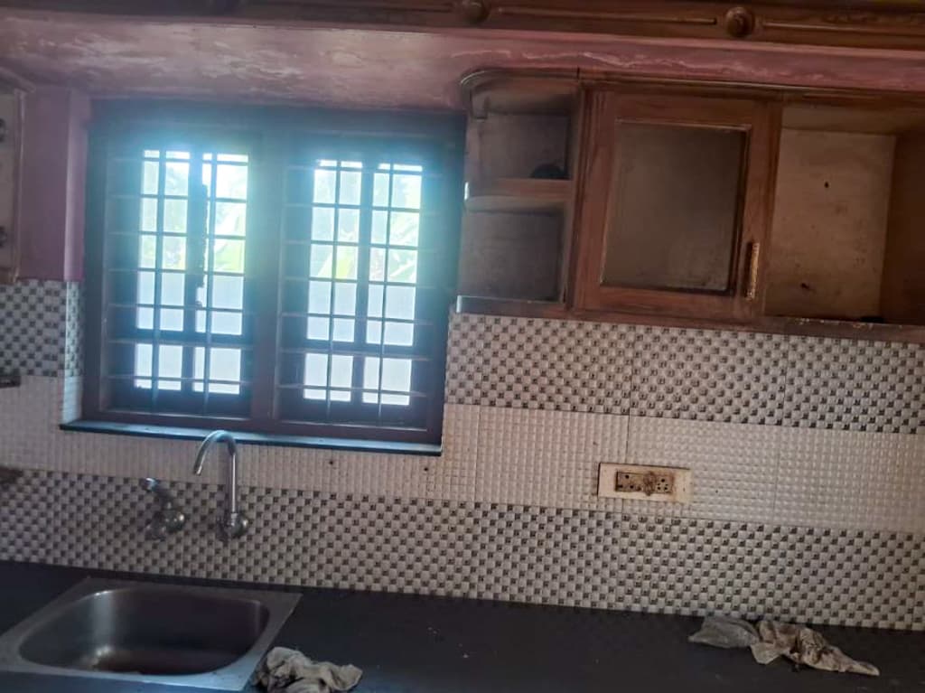 Property Photos 23