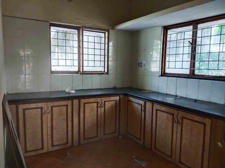 Property Photos 9