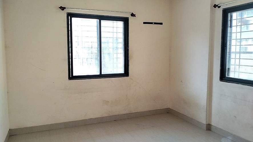 Property Photos 8