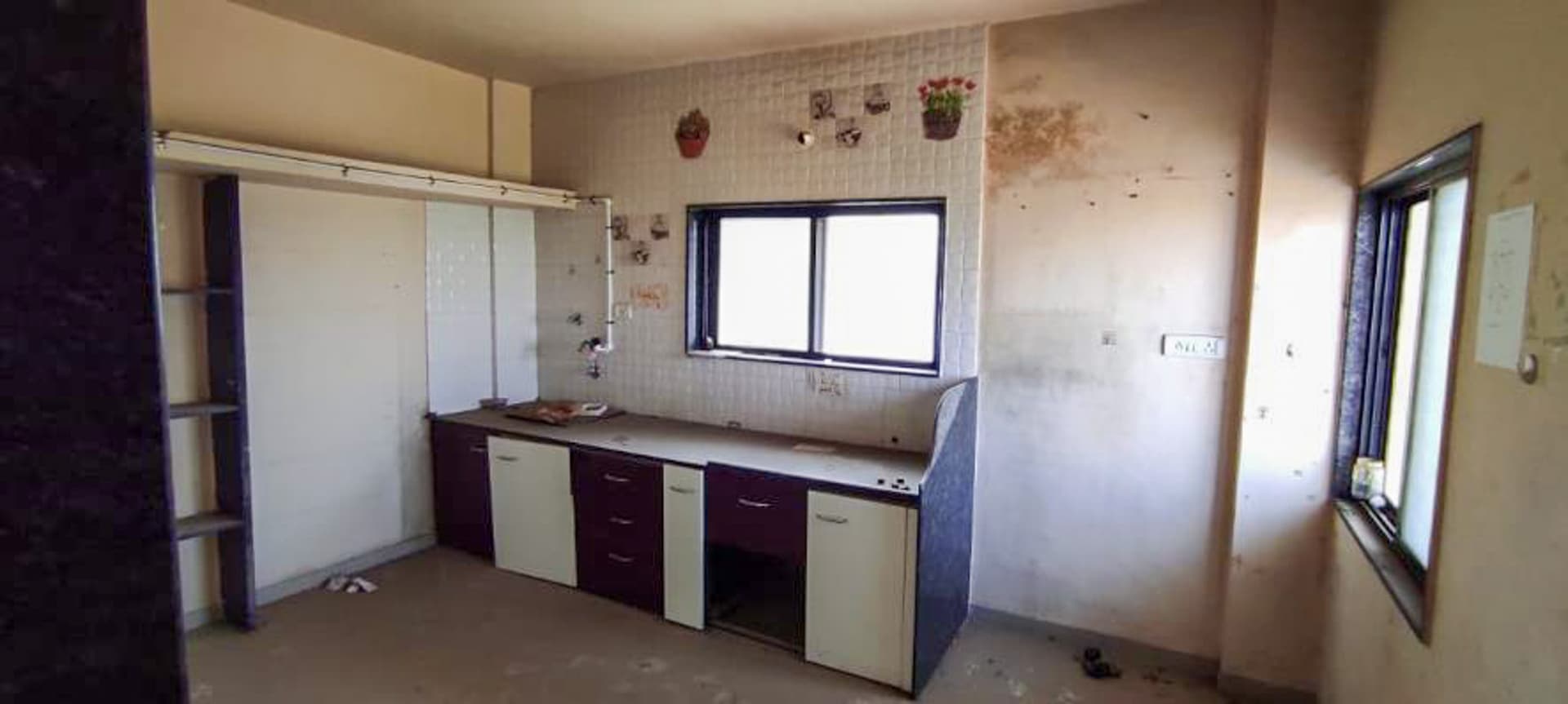 Property Photos 16