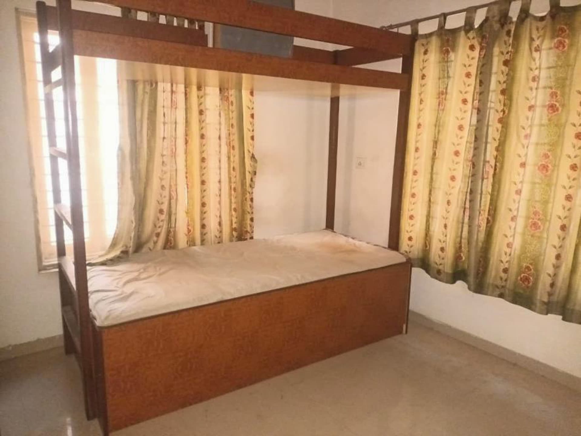 Property Photos 19