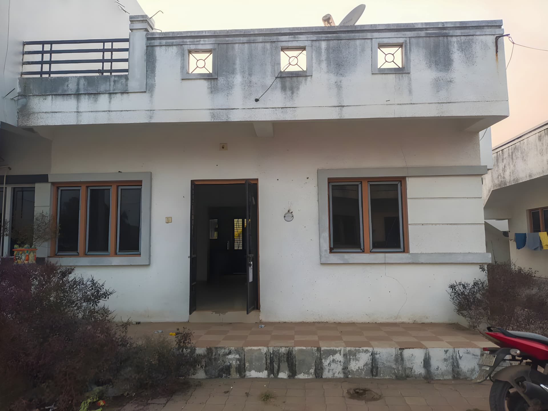 Property Photos 18