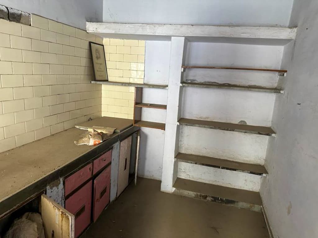 Property Photos 17