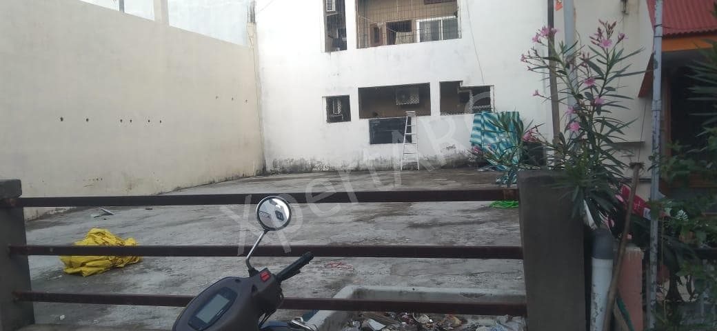 Property Photos 6