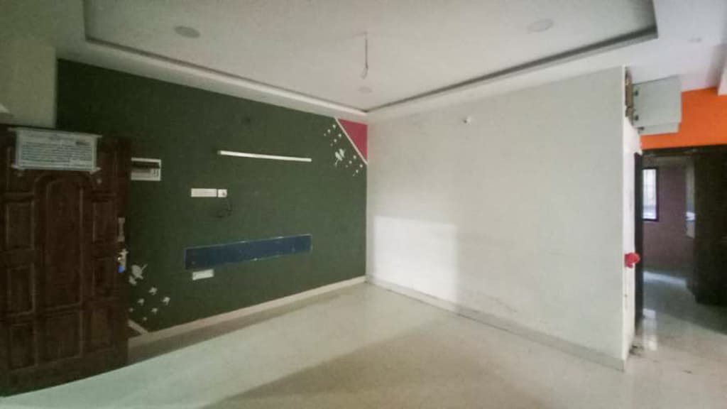 Property Photos 29