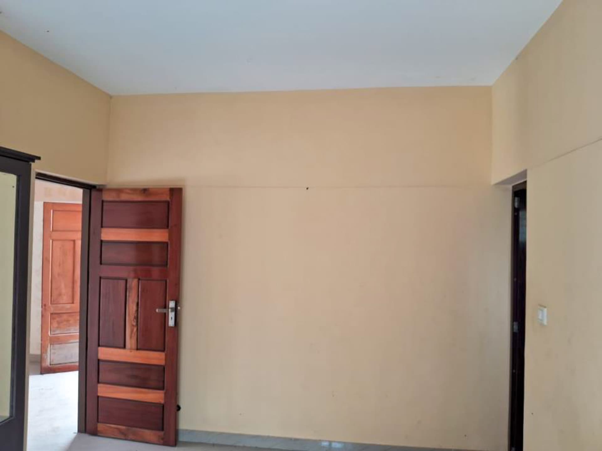 Property Photos 17