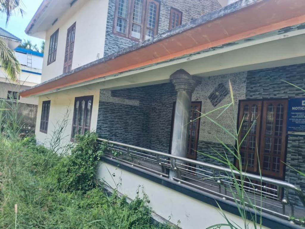 Property Photos 4