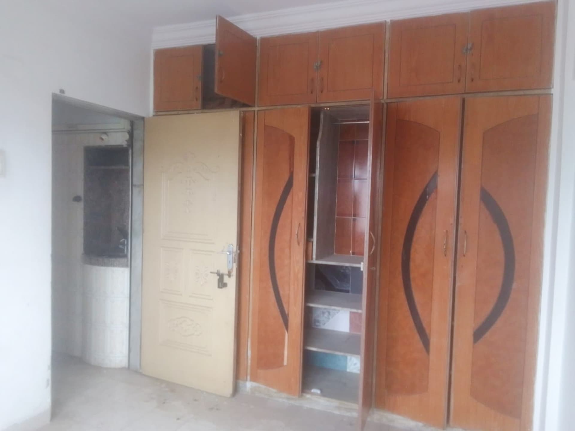Property Photos 15