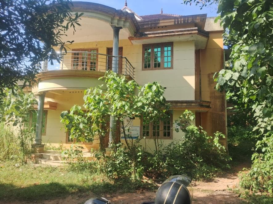Property Photos 1