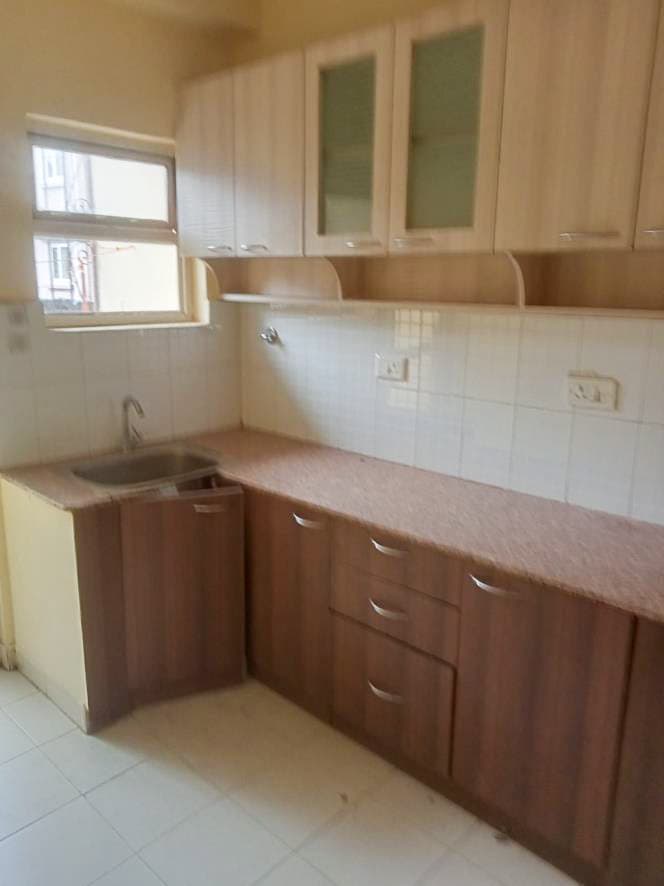 Property Photos 18